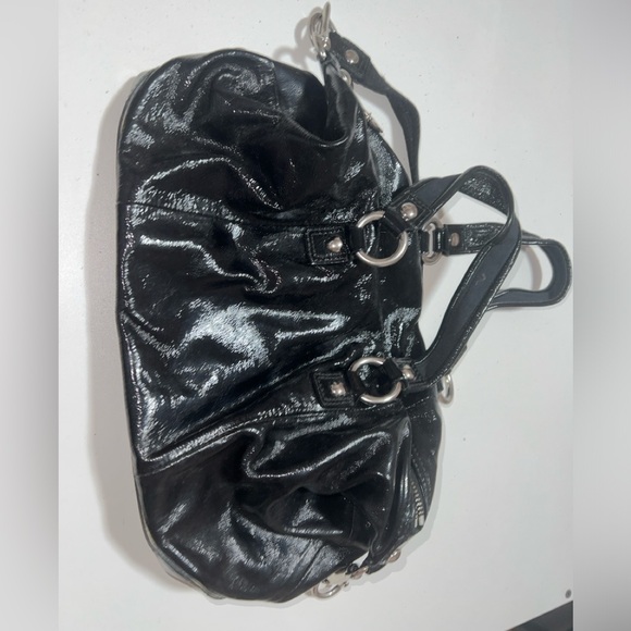 Coach poppy patent leather satchel - Picture 2 of 5